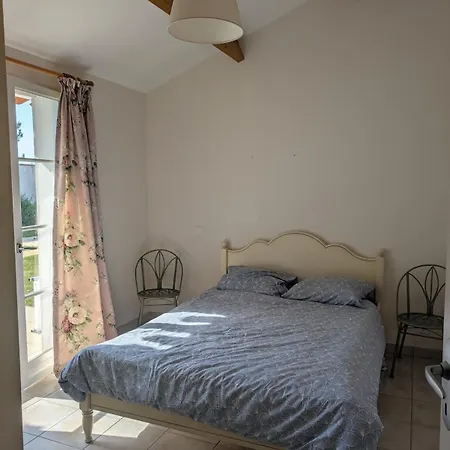 Vakantiehuis House With Private Pool Near Golf LʼAiguillon-sur-Vie